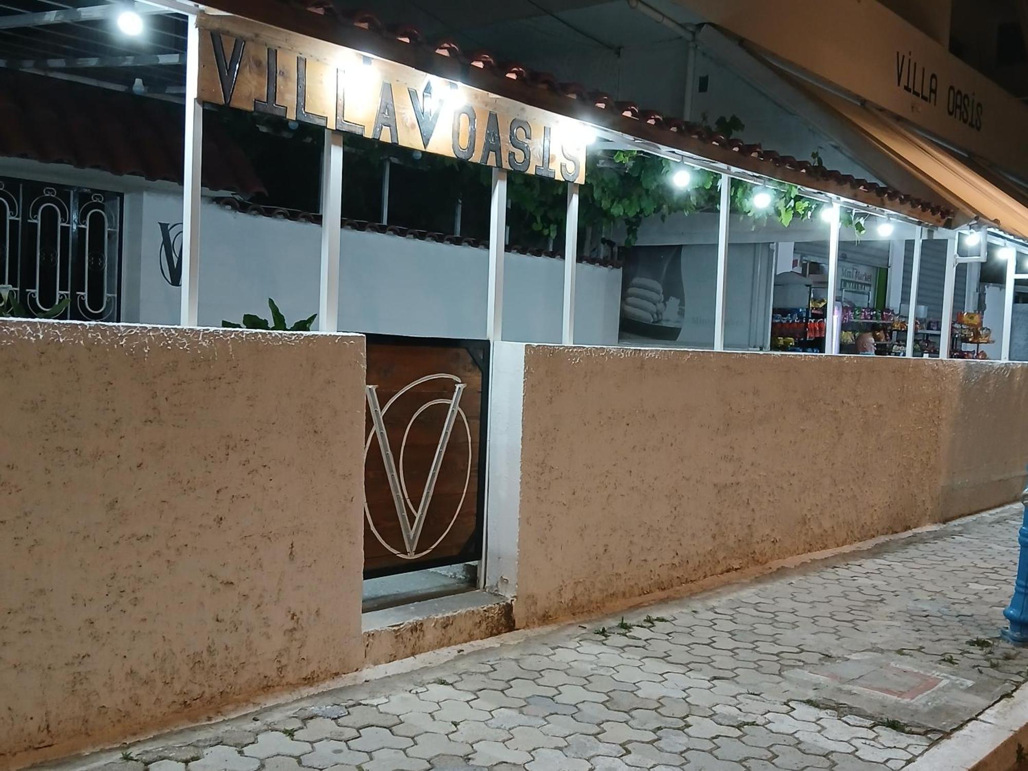 Villa Oasis Berat Exterior photo